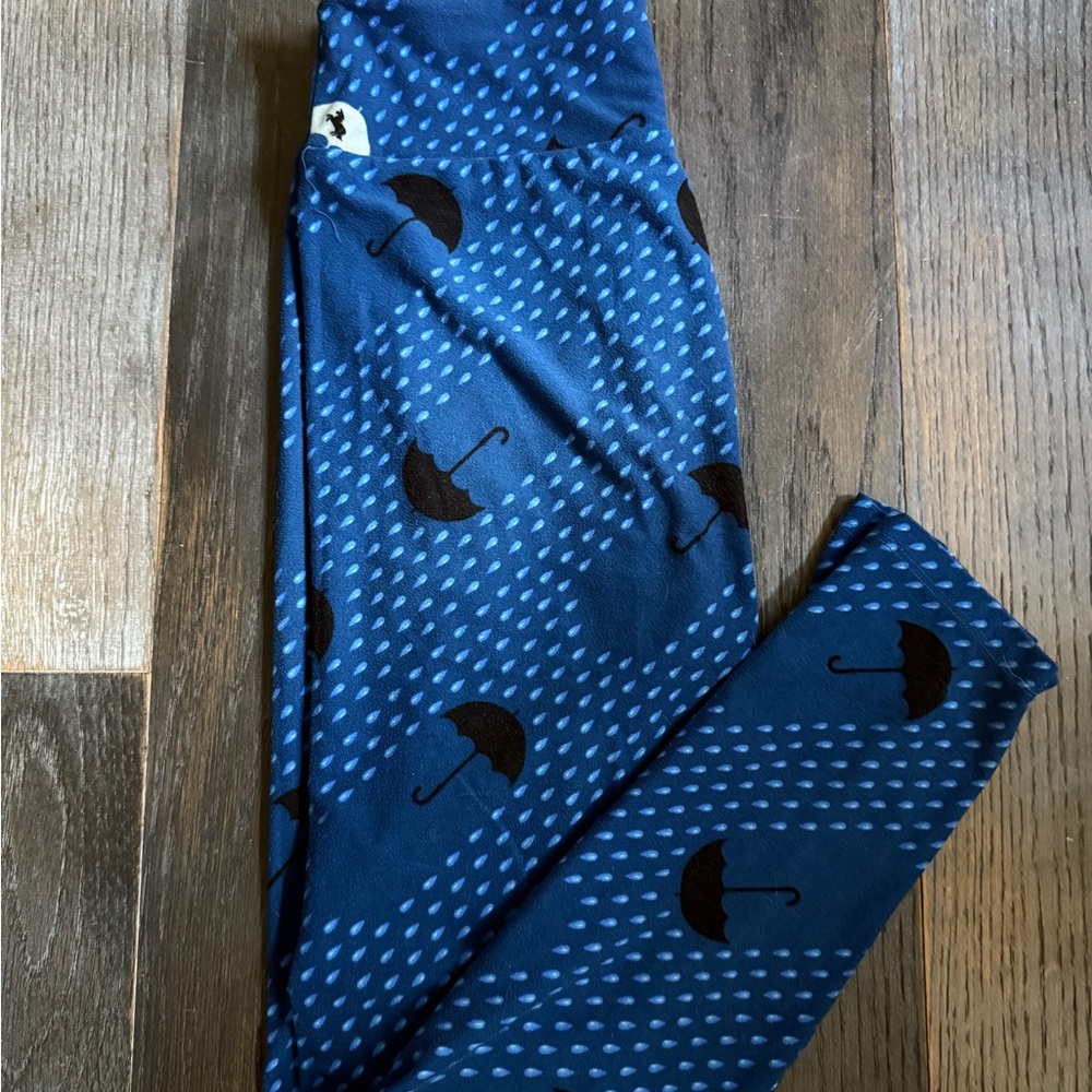 LuLaroe Blue Umbrella OS Leggings